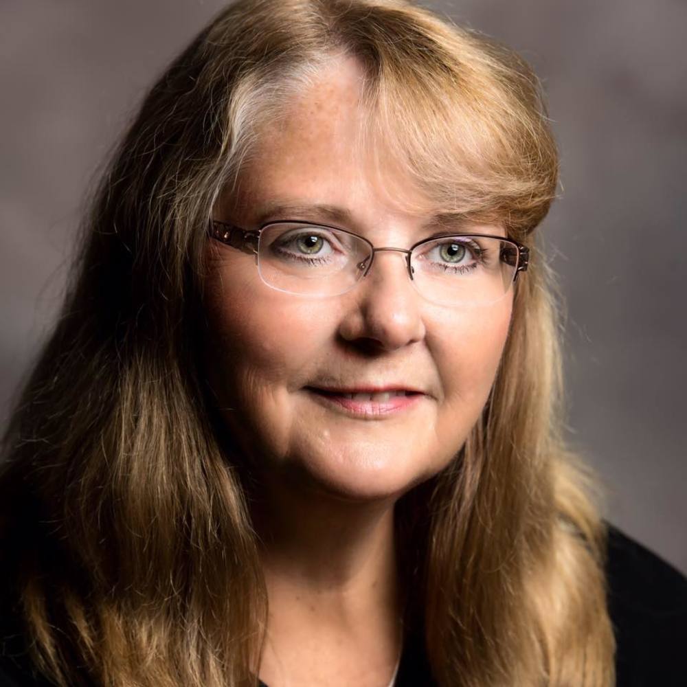 Meet your Posher, Sandy